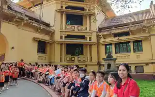 Câu lạc bộ “Em yêu Lịch sử” và “Giờ học Lịch sử” Tại Bảo tàng Lịch sử quốc gia