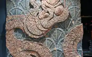 Thanh Binh leverages the advantages of traditional crafts