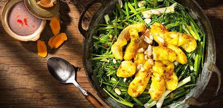 Bạn đã ăn chả cá ở Hà Nội?